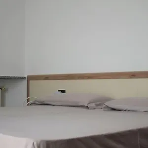 Appartement Dante, Crémone